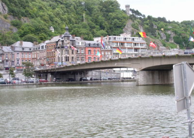 Brug over de Maas bij Dinant