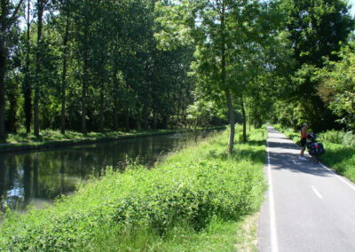 Kanaal vanaf Gressy naar Parijs