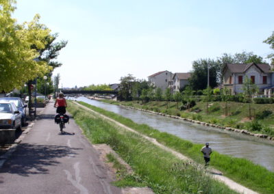 Langs het kanaal naar Parijs