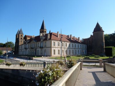 Basiliek in Paray-le-Monial