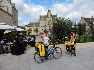 Even poseren in Meursault